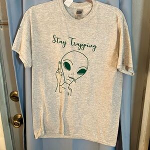 Gildan Light Gray Kids T-Shirt with Green Alien Graphic